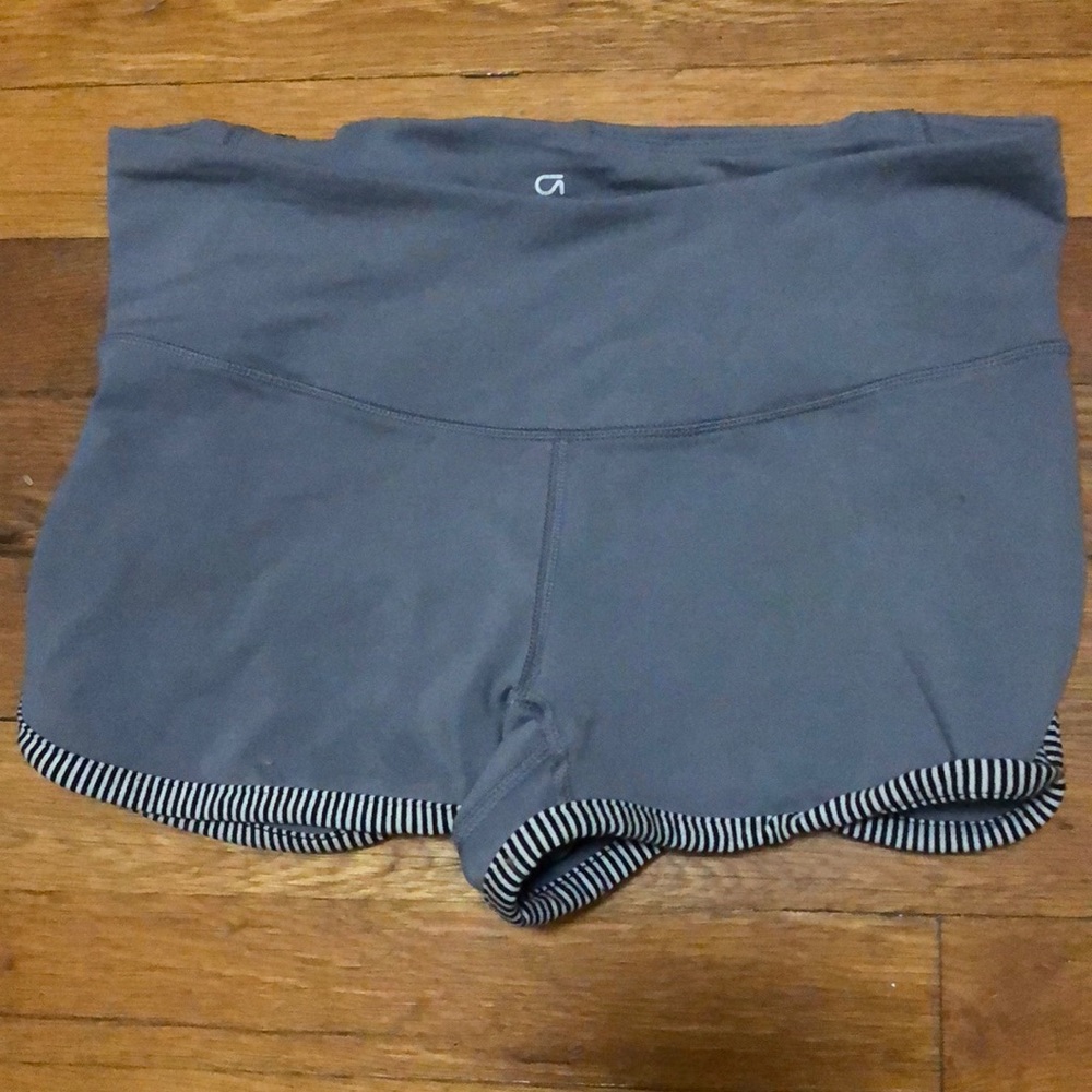 Gap shorts size XS